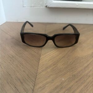 Salvatore Ferragamo sunglasses 1055-G